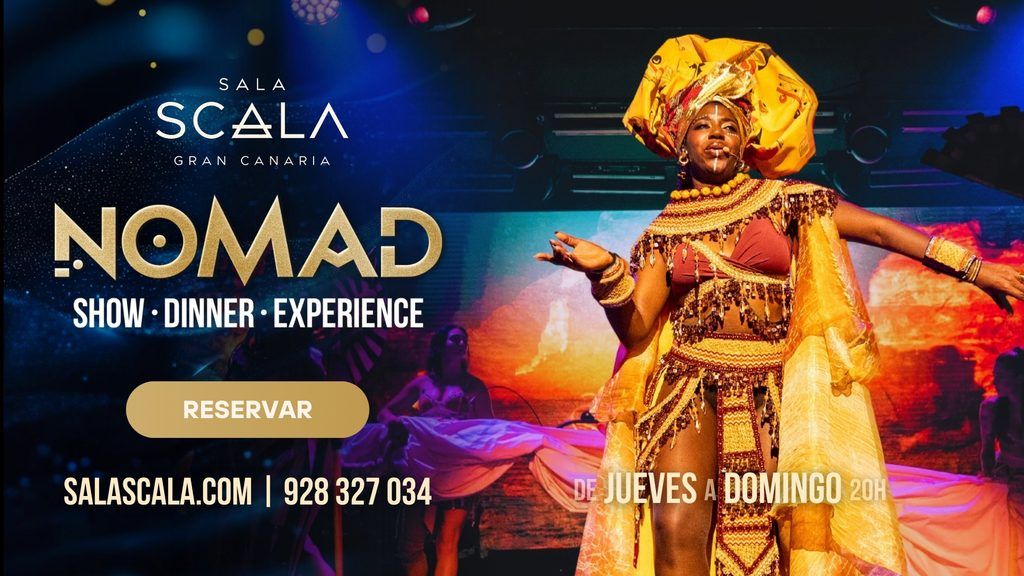 Cantante africana hace una performance en el dinnee show Nomad Gran Canaria, españa